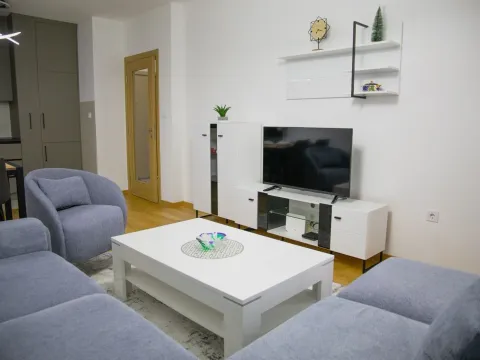 Izdavanje, stan, 49m², City Kvart, Podgorica - image 2