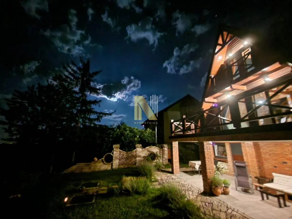 Prodaja, kuća, 130m², Sremska Mitrovica, Srbija