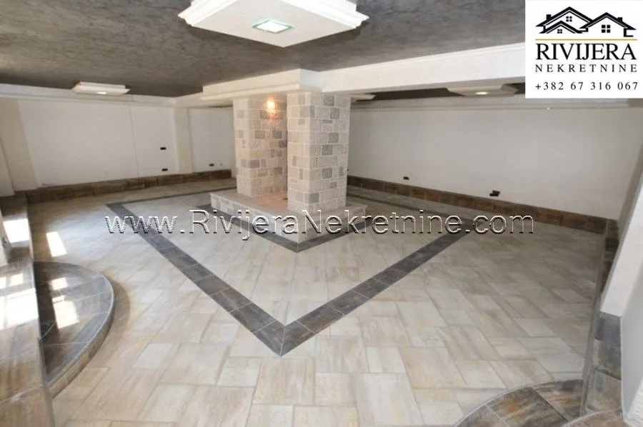 Sale, office space, 102m², Centar, Herceg Novi