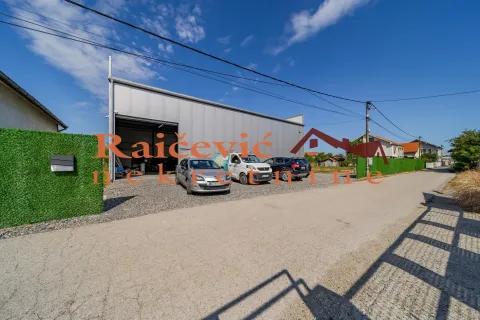 Rent, office space, 310m², Palilula, Niš - image 1