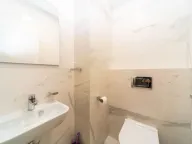 Izdavanje, jednosoban stan, 70m², Central Point, Podgorica - image 4