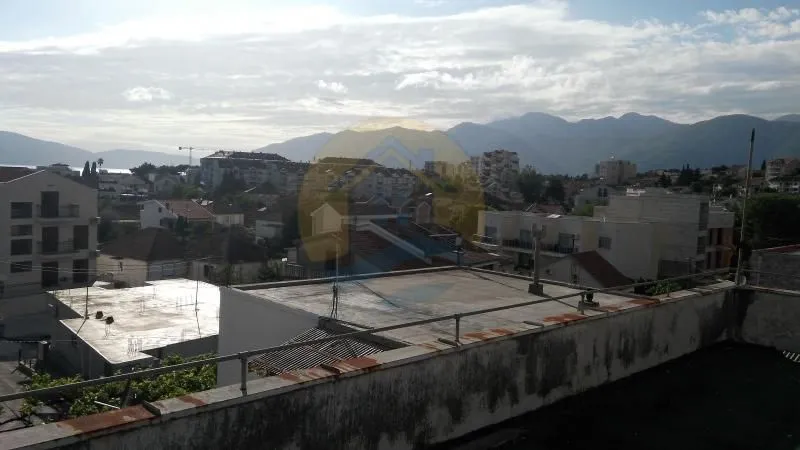Prodaja, kuća, 260m², Tivat, Crna Gora