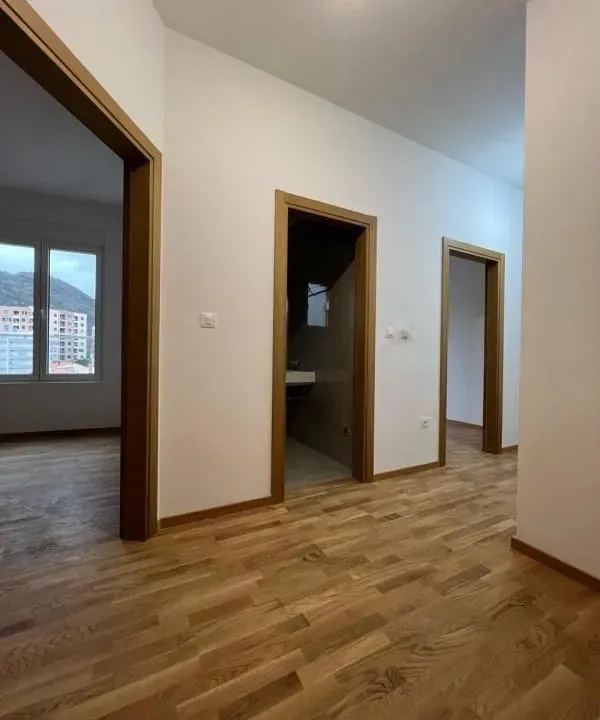 Prodaja, dvosoban stan, 58m², Bečići, Budva