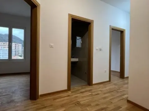 Prodaja, dvosoban stan, 58m², Bečići, Budva - image 1