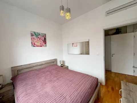 Prodaja, jednosoban stan, 45m², Centar, Bar - image 3