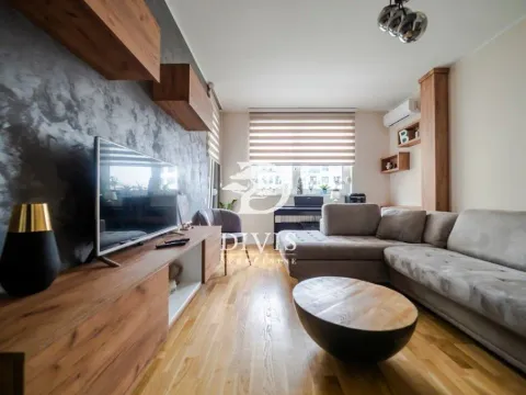 Sale, two bedroom apartment, 49m², Denkova Basta, Zvezdara Sve Podlokacije