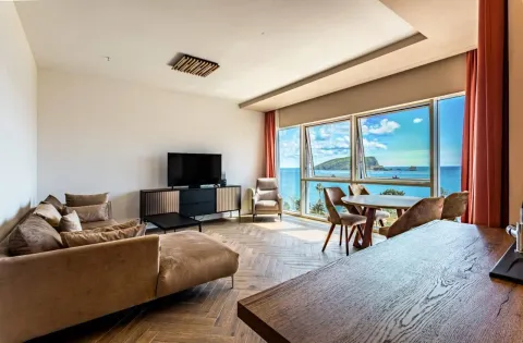 Sale, two bedroom apartment, 85m², Tre Canne, Budva - image 3