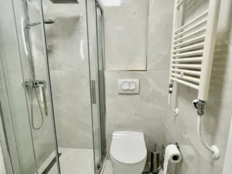 Sale, four bedroom apartment, 170m², Dobre Vode, Bar - image 8