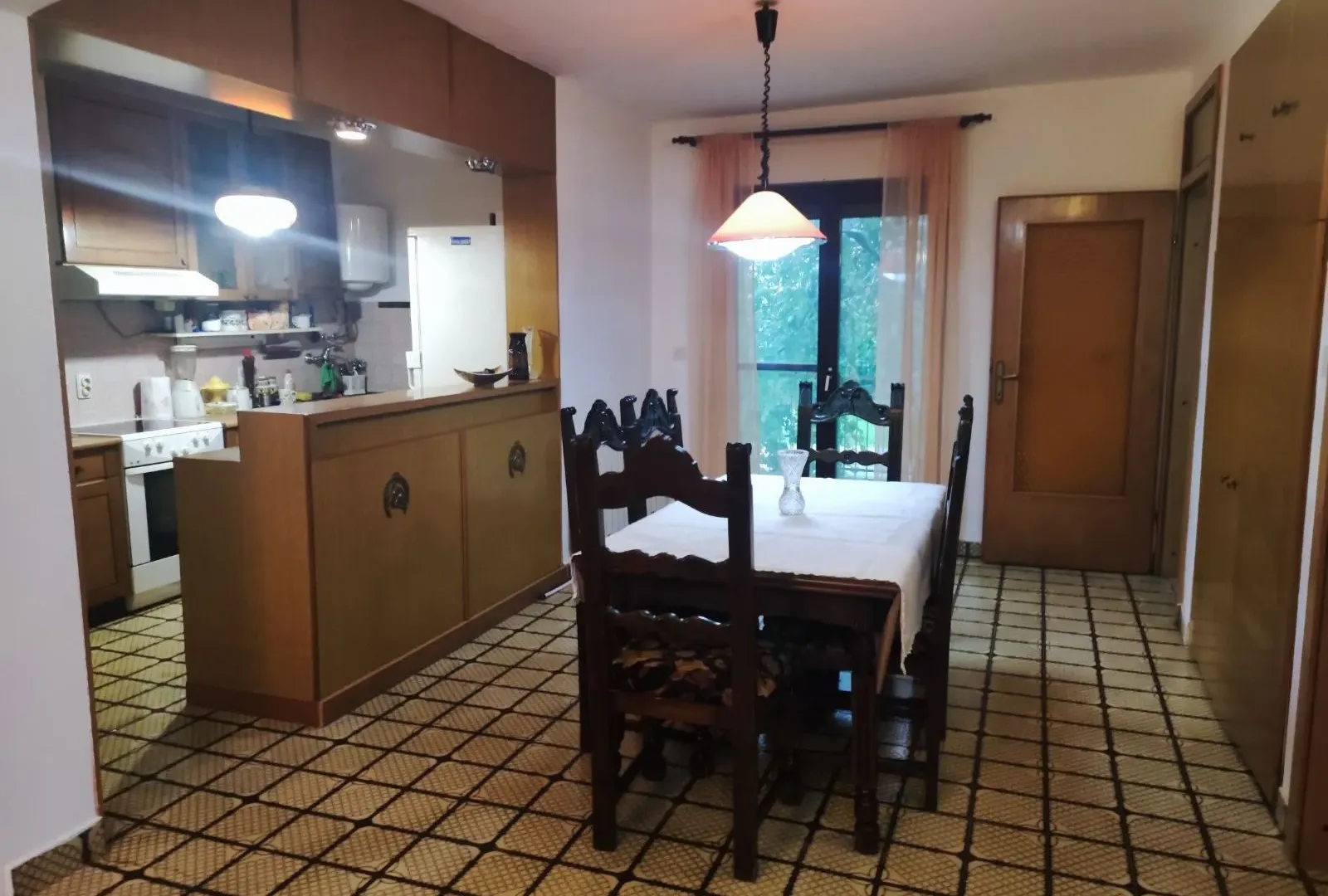 Rent, house, 200m², Zagorič, Podgorica