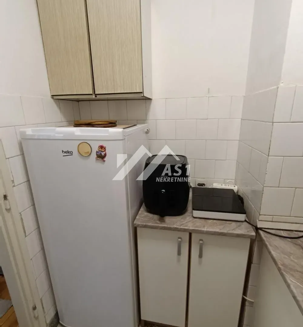 Prodaja, dvosoban stan, 44m², Liman 1, Novi Sad Sve Podlokacije