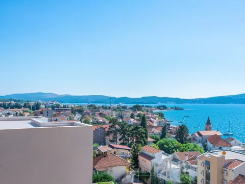 Prodaja, stan, 66m², Tivat, Crna Gora - image 8