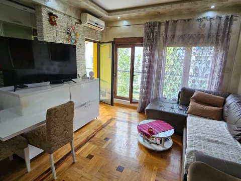 Izdavanje, dvosoban stan, 56m², Dalmatinska ulica, Podgorica - image 2