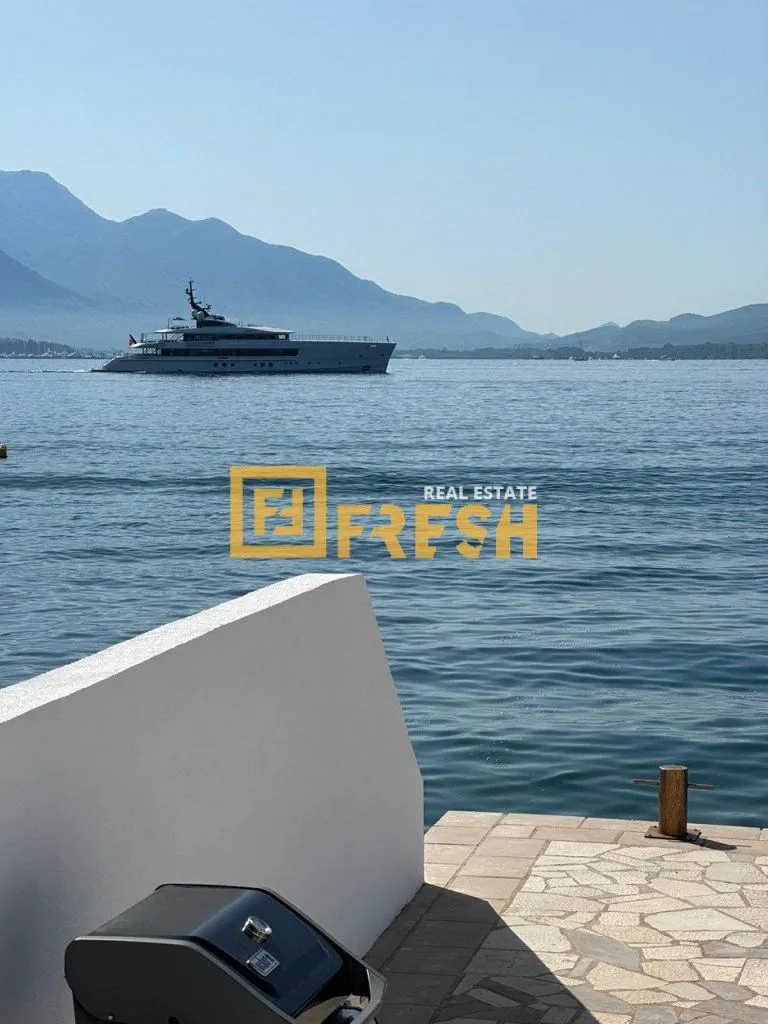 Prodaja, kuća, 126m², Herceg Novi, Crna Gora