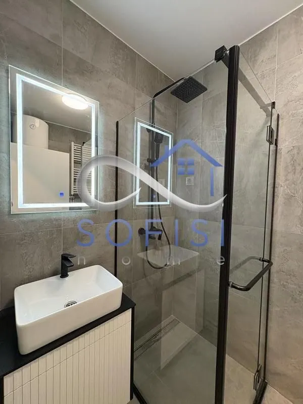Izdavanje, dvosoban stan, 40m², Grbavica, Novi Sad Sve Podlokacije
