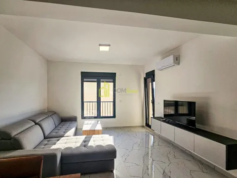 Izdavanje, stan, 45m², Tivat, Crna Gora - image 9