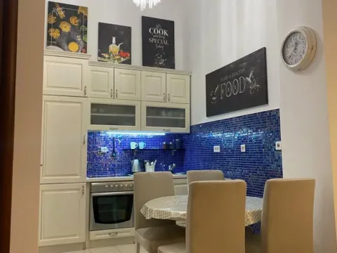 Izdavanje, jednosoban stan, 52m², City Kvart, Podgorica - image 8