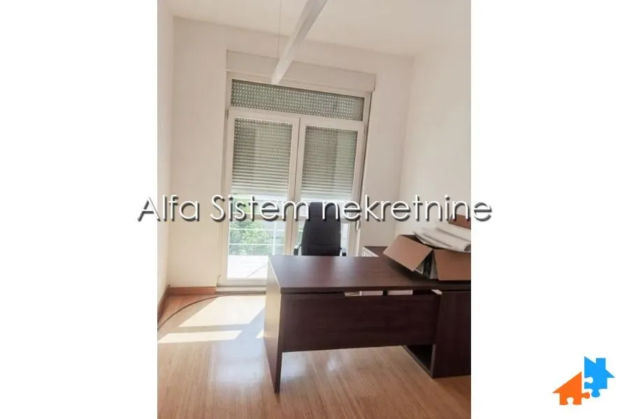 Rent, office space, 150m², Savski Venac, Beograd