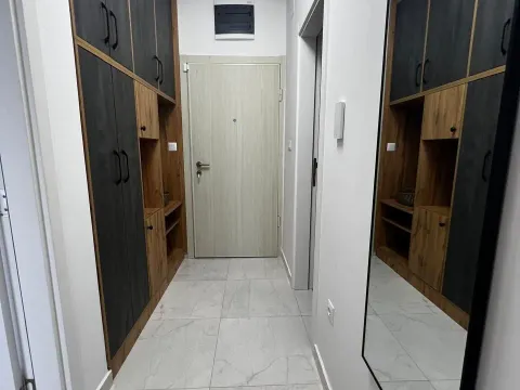 Prodaja, jednosoban stan, 45m², Zabjelo, Podgorica - image 11