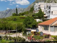 Prodaja, jednosoban stan, 52m², Dobrota, Kotor - image 12
