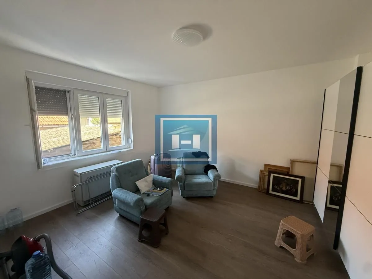 Prodaja, kuća, 108m², Centar, Jagodina