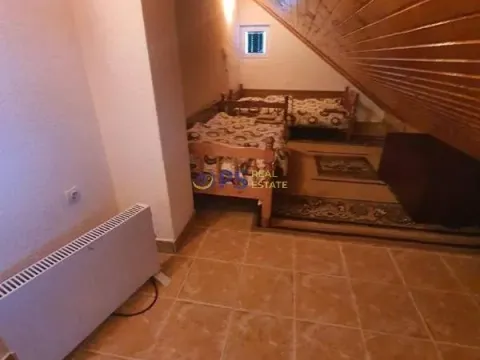 Sale, house, 304m², Kolašin, Crna Gora - image 11