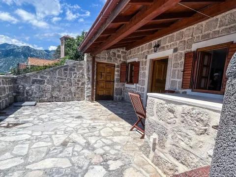 Prodaja, dvosoban stan, 87m², Perast, Kotor - image 6