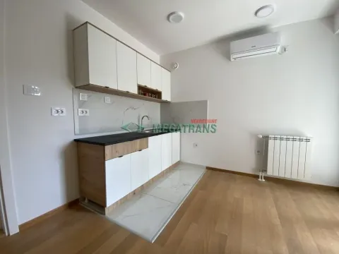 Izdavanje, jednosoban stan, 35m², Novi Sad Sve Podlokacije, Novi Sad - image 13