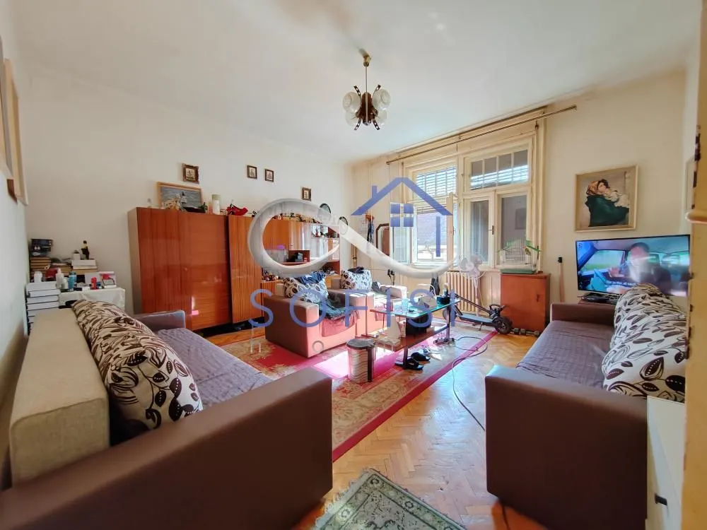 Prodaja, trosoban stan, 102m², Centar, Novi Sad
