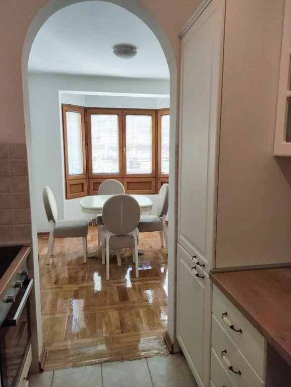Izdavanje, jednosoban stan, 65m², Preko Morače, Podgorica