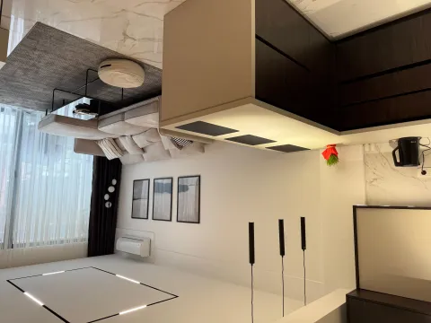 Izdavanje, jednosoban stan, 45m², Radanovići, Kotor - image 1