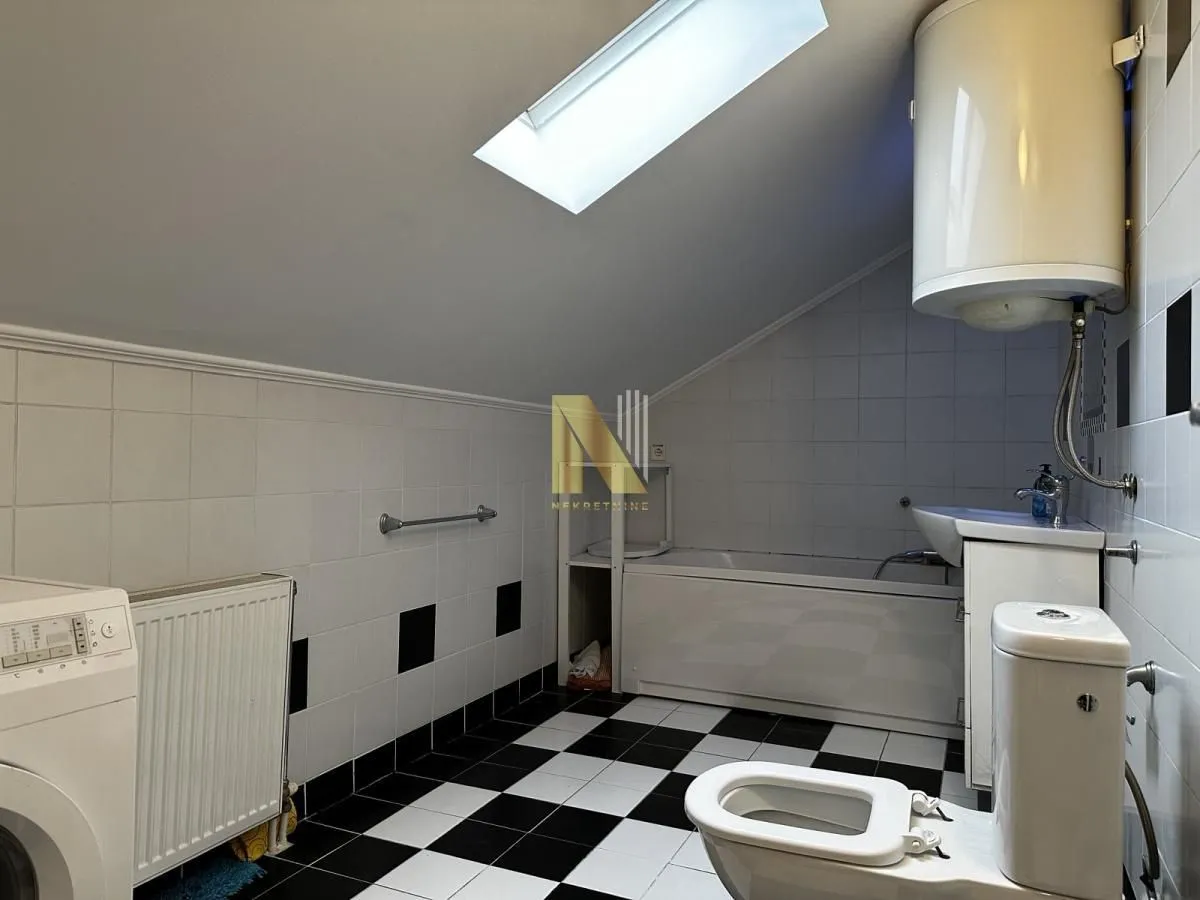 Izdavanje, dvosoban stan, 51m², Sajmište, Novi Sad