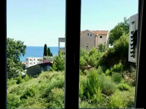 Sale, one bedroom apartment, 54m², Petrovac, Budva - image 5