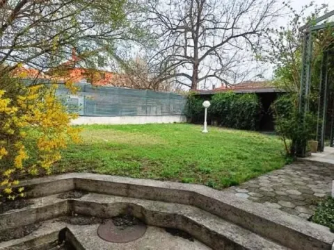 Sale, house, 250m², Centar, Kruševac - image 13