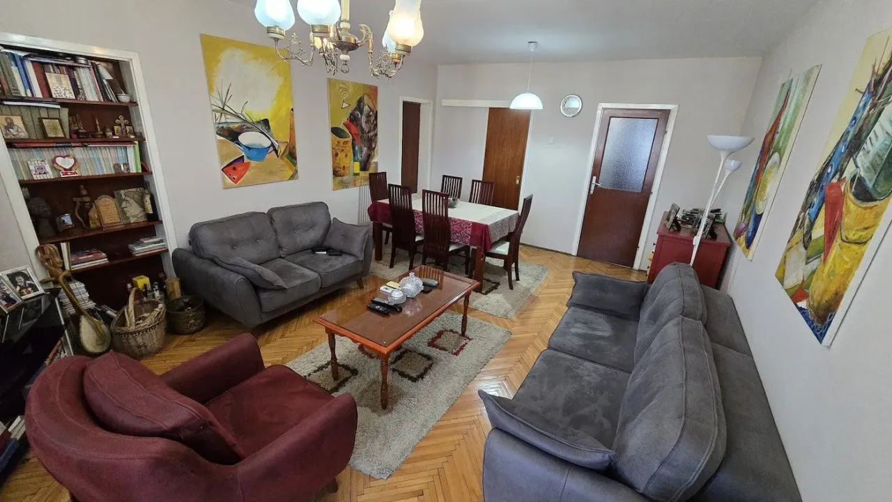Prodaja, stan, 74m², Gintaš, Podgorica