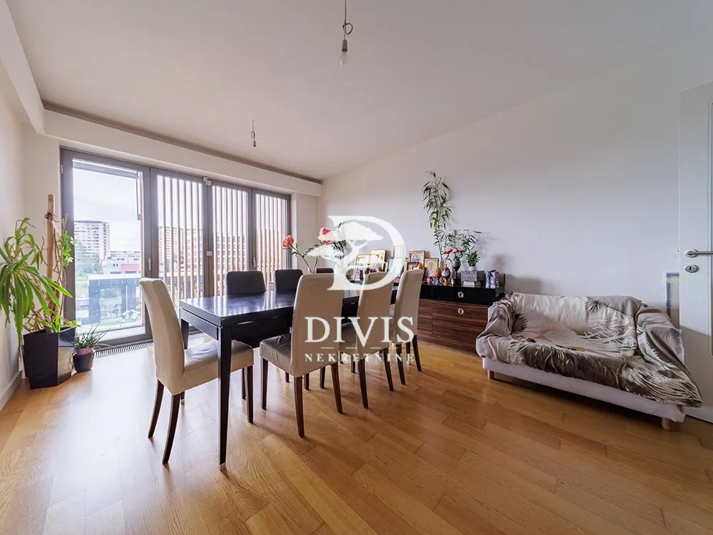 Sale, three bedroom apartment, 90m², Novi Beograd Blok 65, Novi Beograd Sve Podlokacije