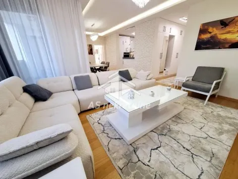 Izdavanje, četvorosoban stan, 126m², Banovo Brdo, Beograd - image 3