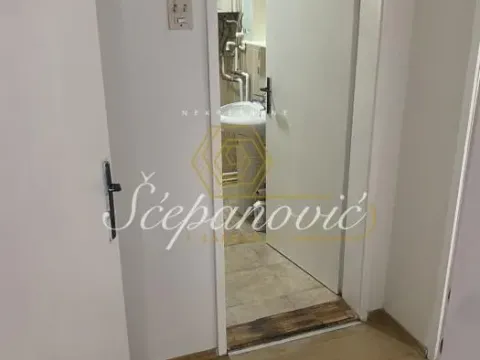 Prodaja, kuća, 150m², Centar, Novi Sad - image 10