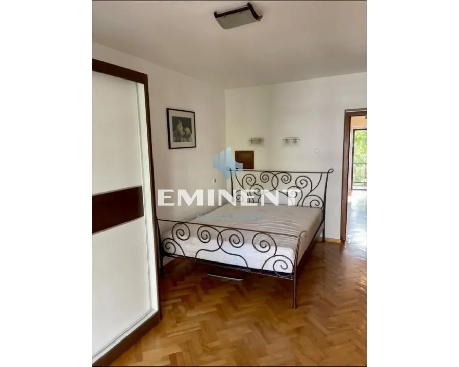 Izdavanje, stan, 41m², Zemun Sve Podlokacije, Beograd