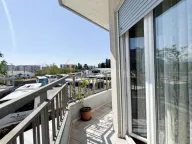 Prodaja, stan, 64m², Pobrežje, Podgorica - image 11