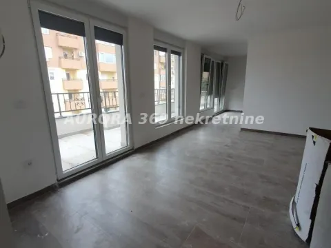 Prodaja, stan, 112m², Ruma, Srbija - image 1