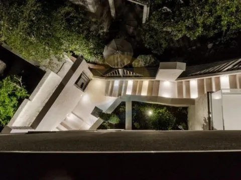 Prodaja, kuća, 285m², Reževići, Budva - image 9