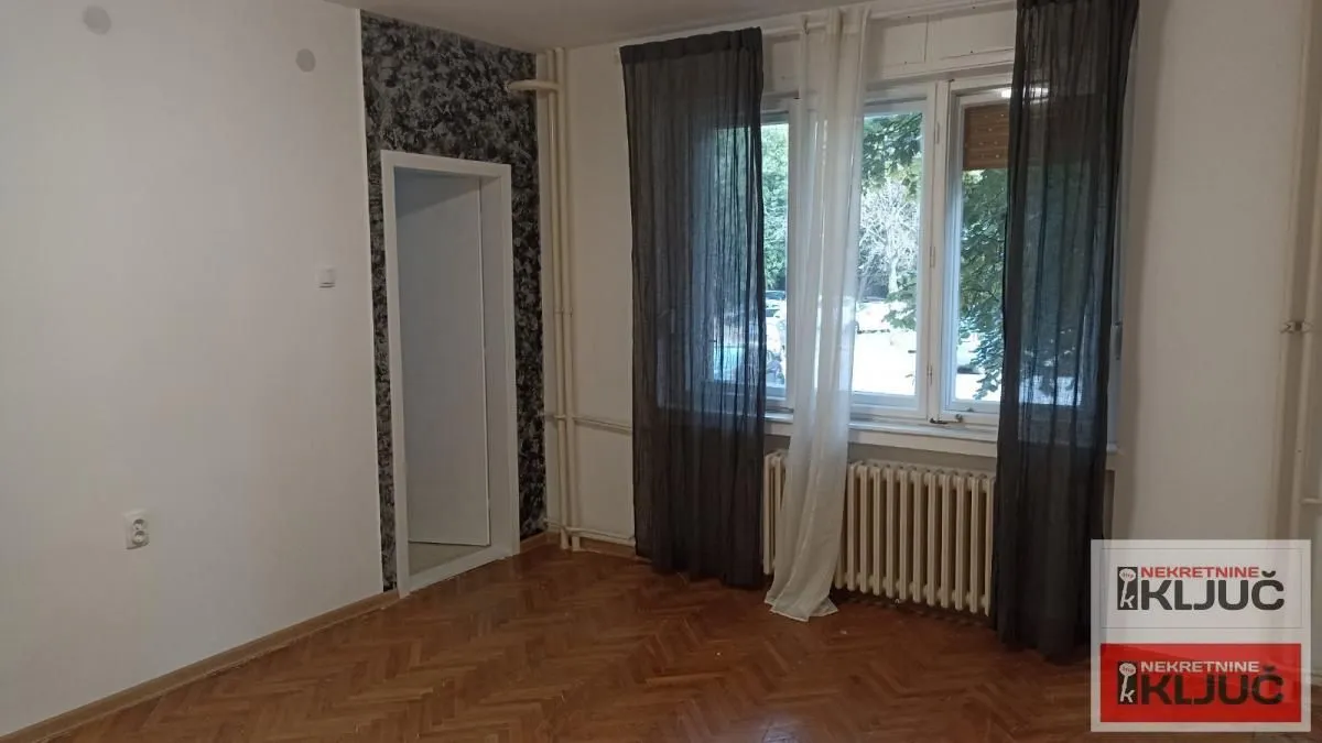 Prodaja, jednosoban stan, 29m², Grbavica, Novi Sad Sve Podlokacije