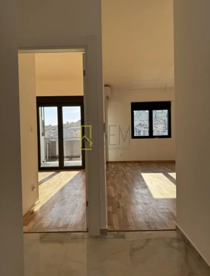 Prodaja, dvosoban stan, 64m², Zagorič, Podgorica