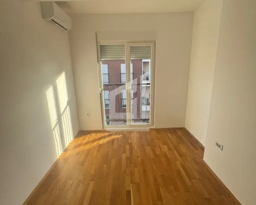 Rent, two bedroom apartment, 62m², Stari Aerodrom, Podgorica