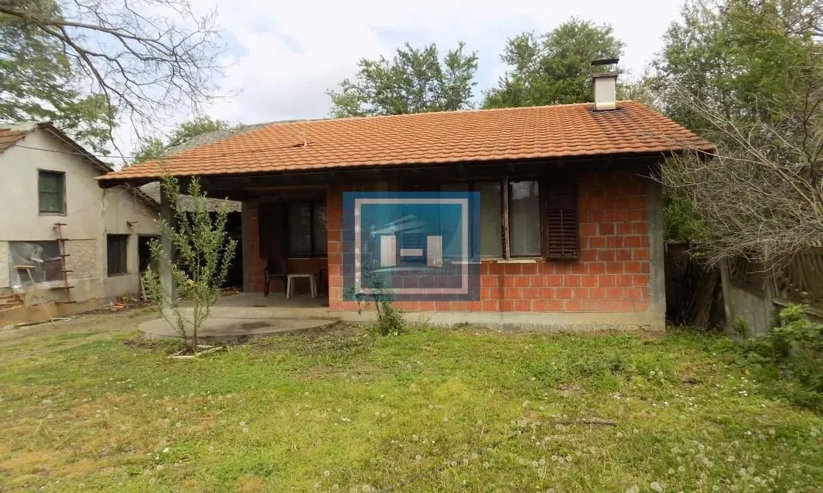 Prodaja, kuća, 102m², Striža, Paraćin