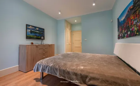 Prodaja, kuća, 326m², Stoliv, Kotor - image 37