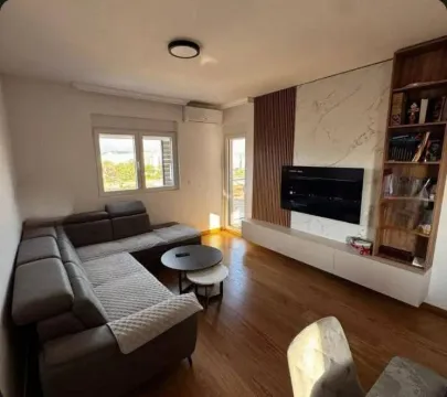 Prodaja, dvosoban stan, 72m², New City, Podgorica - image 3