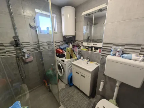 Prodaja, četvorosoban stan, 95m², Bulevar Oslobodjenja, Novi Sad Sve Podlokacije - image 7