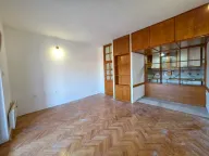 Izdavanje, jednosoban stan, 55m², Momišići, Podgorica