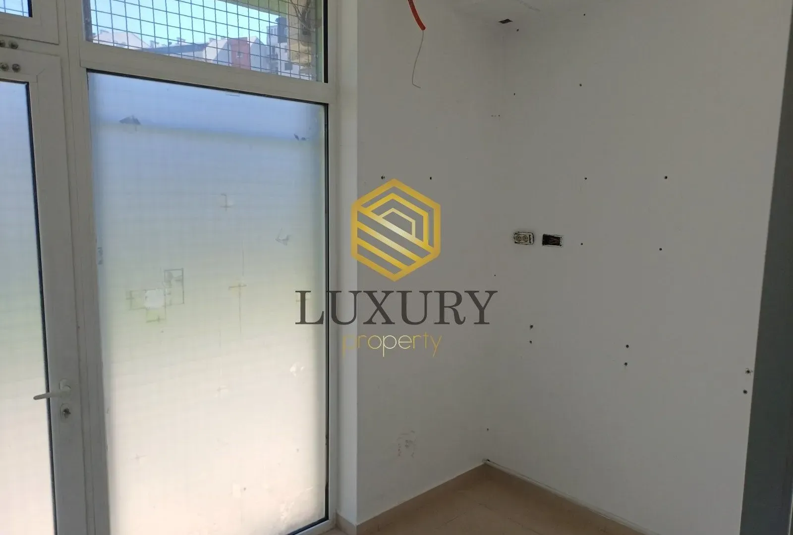 Rent, office space, 52m², Zabjelo, Podgorica